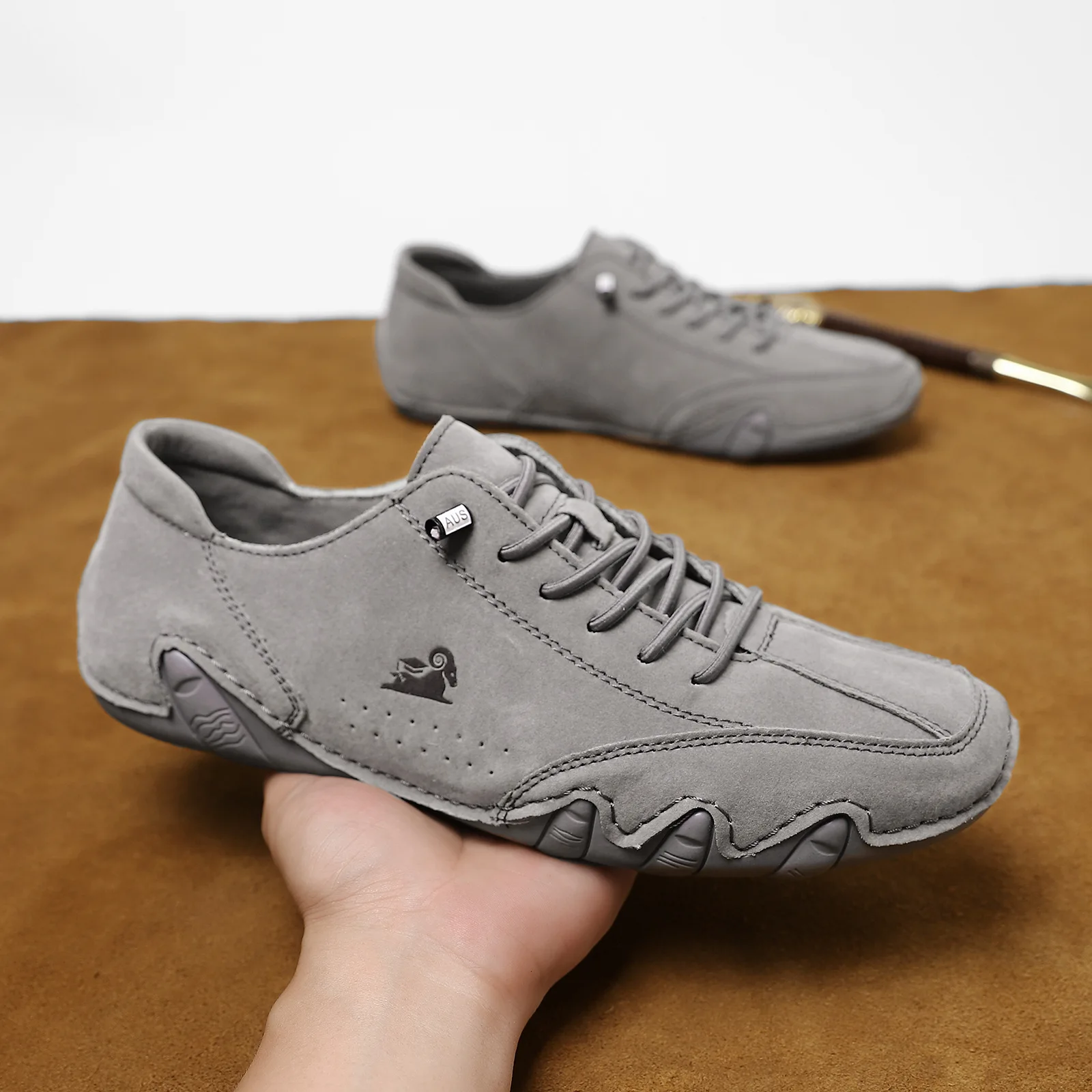 Men Formal Wear Brands - Mocasines italianos de cuero sin cordones